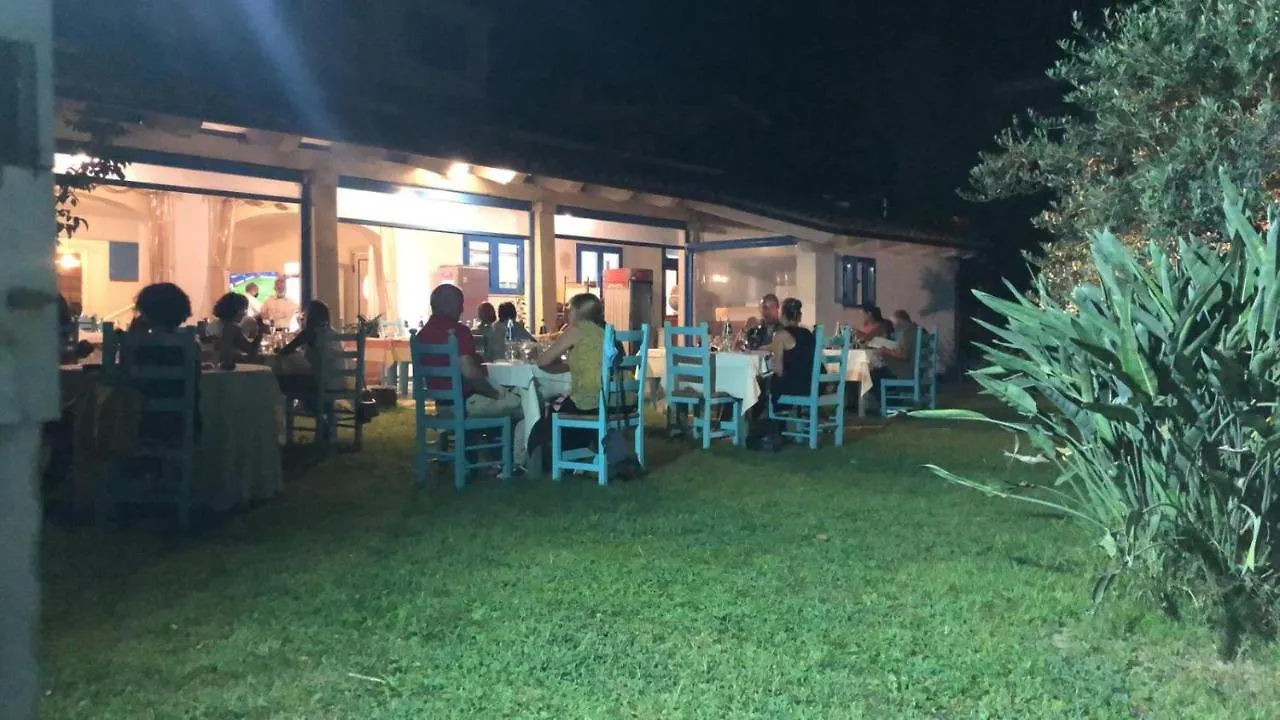 Hotel S'Ortale Con Parcheggio Interno E Ristorante All'Aperto Orosei