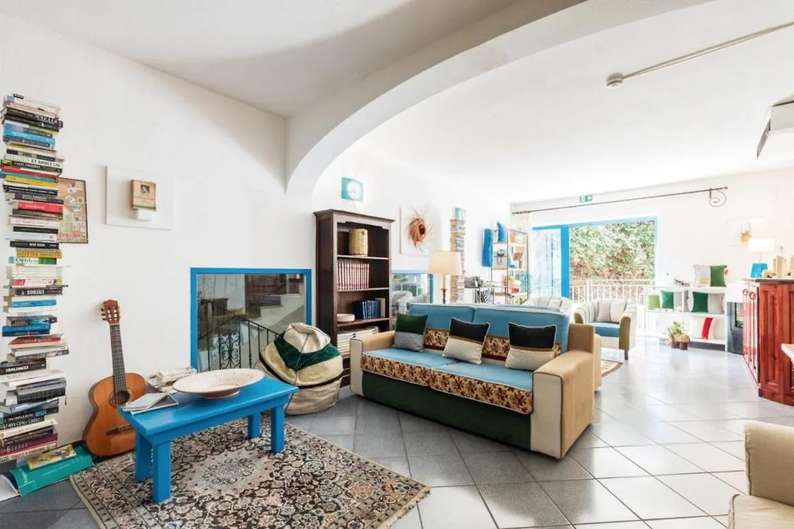 Hotel S'Ortale Con Parcheggio Interno E Ristorante All'Aperto أروسييْ 3*,  إيطاليا