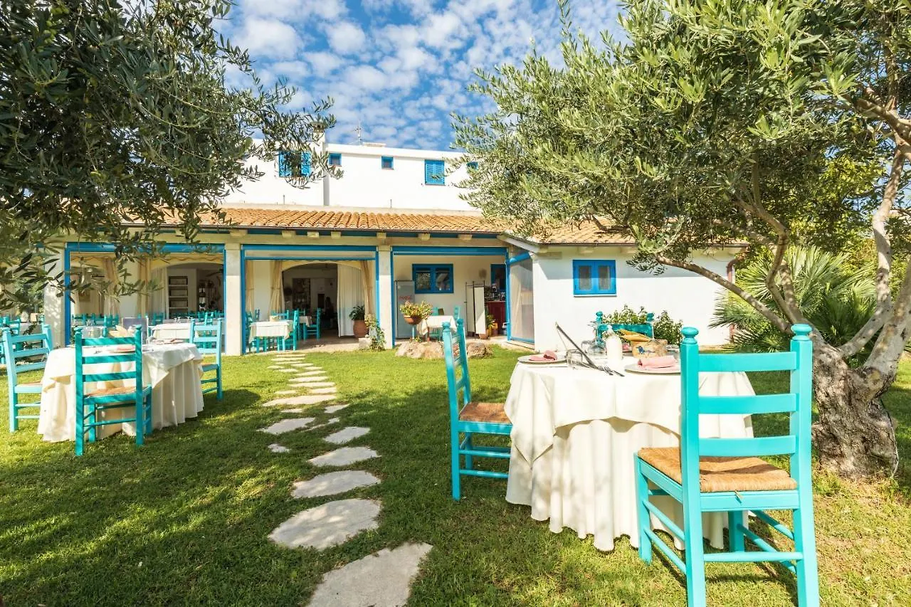 Hotel S'Ortale Con Parcheggio Interno E Ristorante All'Aperto أروسييْ