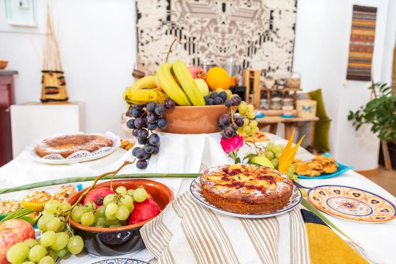Hotel S'Ortale Con Parcheggio Interno E Ristorante All'Aperto أروسييْ