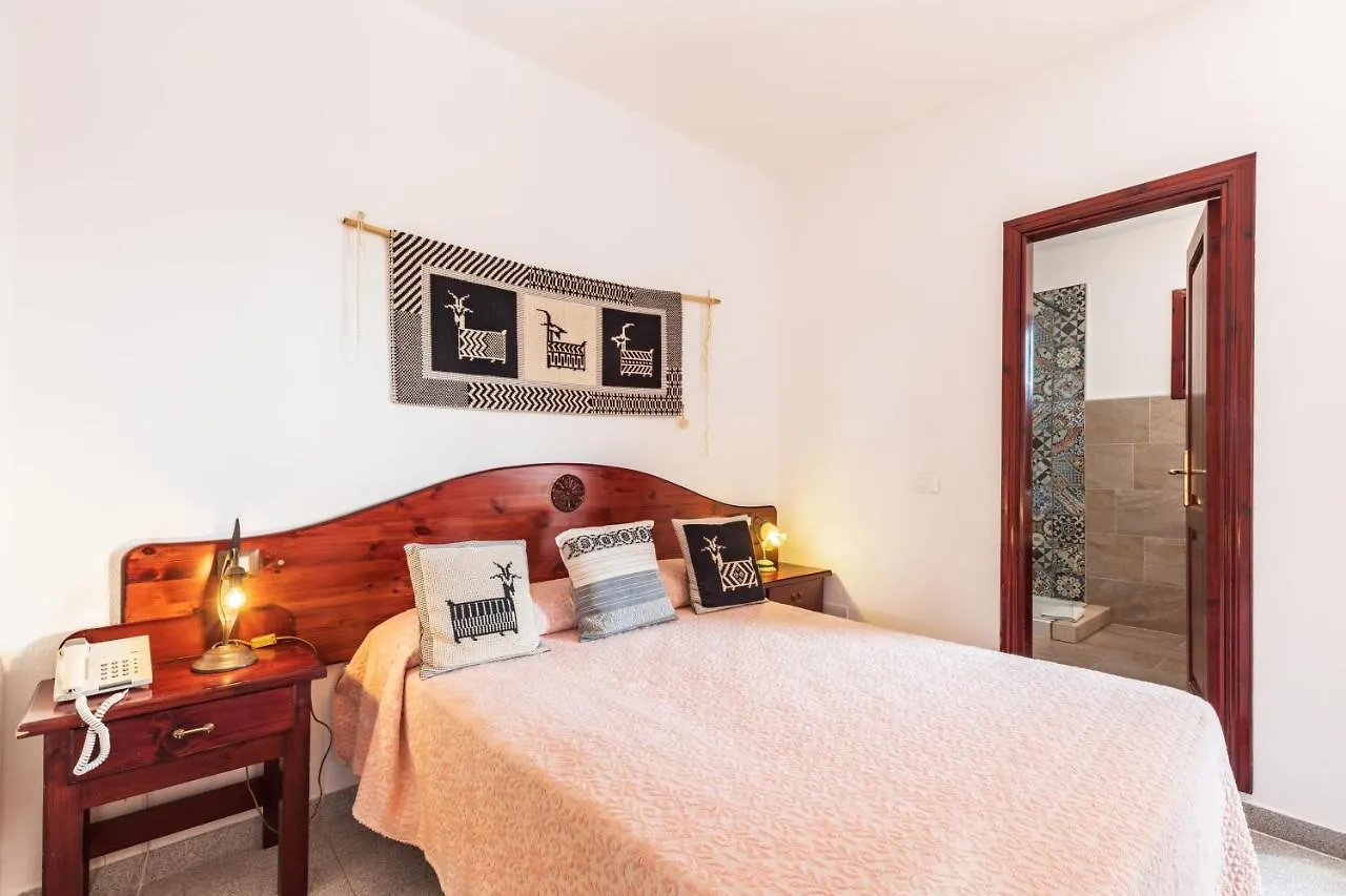 Hotel S'Ortale Con Parcheggio Interno E Ristorante All'Aperto أروسييْ 3*,  إيطاليا