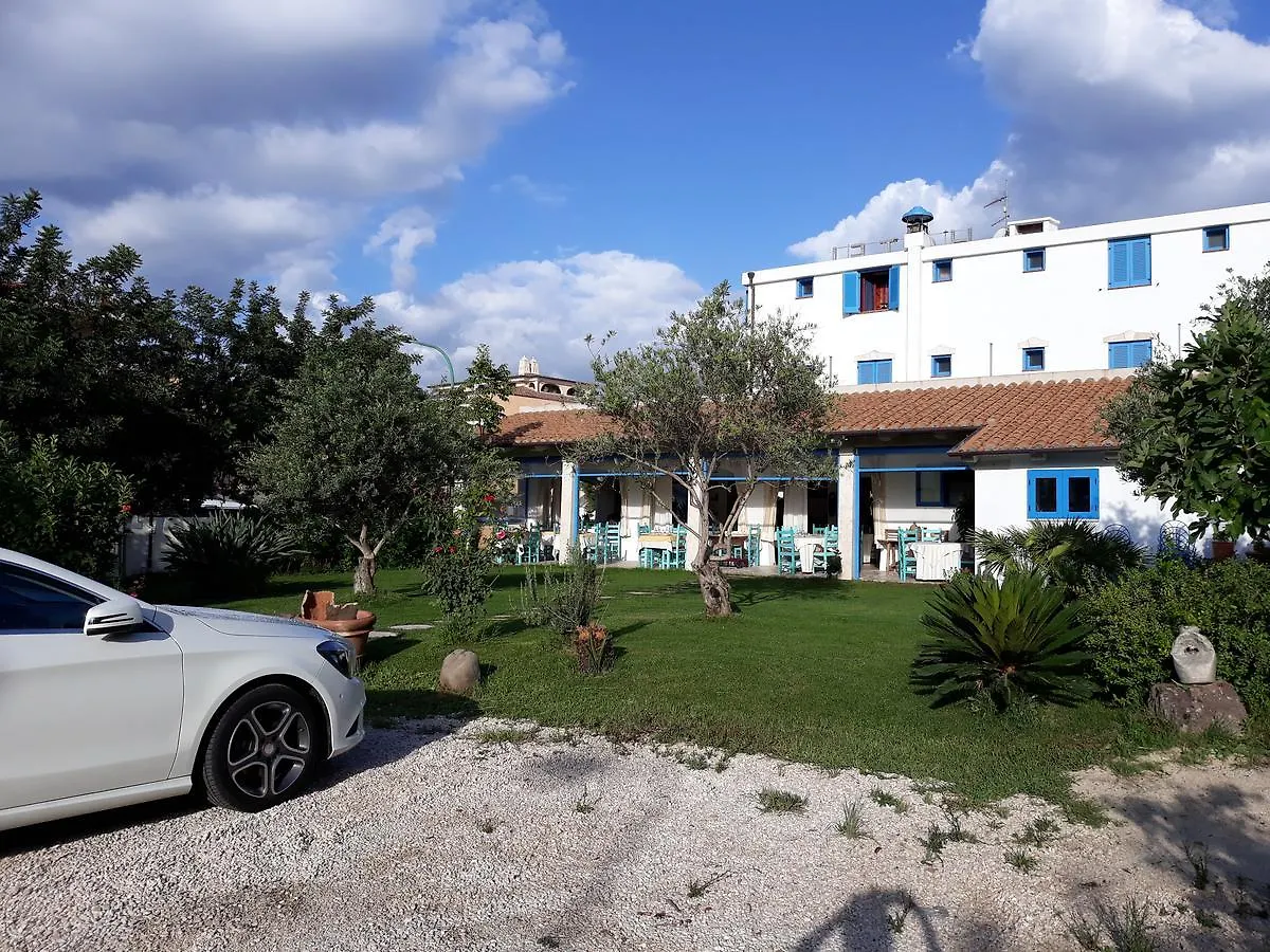 Hotel S'Ortale Con Parcheggio Interno E Ristorante All'Aperto Orosei