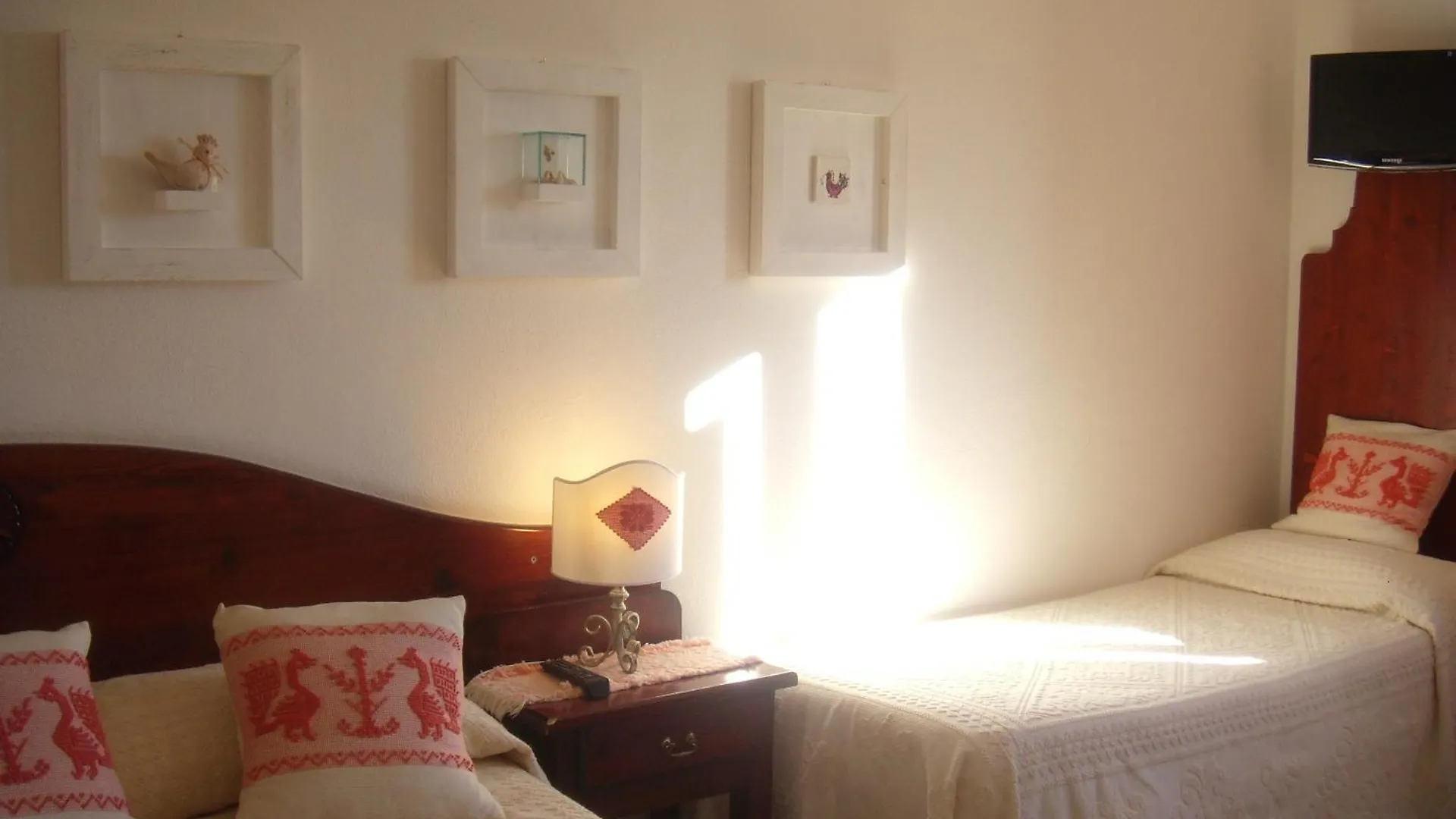 Hotel S'Ortale Con Parcheggio Interno E Ristorante All'Aperto Orosei